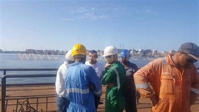 15 صورة ترصد اختبارات «بنتون» الكوبري الرابط بين بورسعيد وبورفؤاد