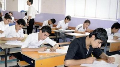 5 أطعمة تساعد الطلبة على التفوق في امتحانات «ميد تيرم»