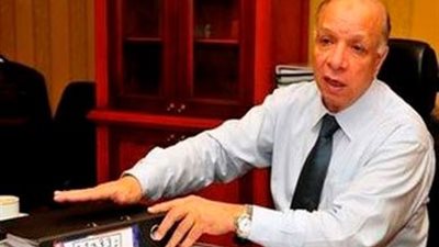 محافظ القاهرة: الاهتمام بالمشروعات التي تمس المواطنين أولوياتنا