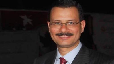 أحمد درويش يلتقي مفوض سياسة الجوار الأوروبي