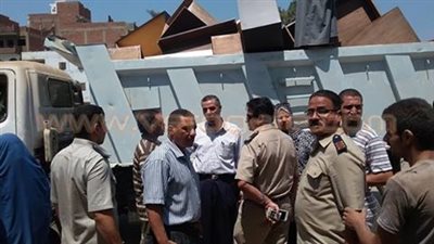 مجلس منيا القمح يسترد دار مناسبات استولى عليها خارجون على القانون