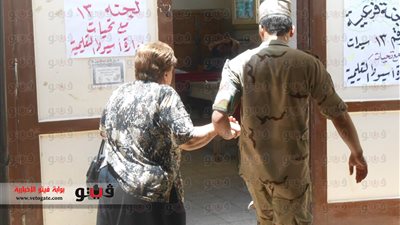 بالصور.. إقبال ملحوظ من سيدات أسيوط على اللجان الانتخابية