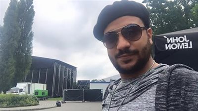 بالفيديو..«إسلام شبسي» يشعل حماس جمهوره بالسويد