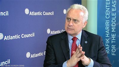 رئيس الجامعة الأمريكية: الشعب المصري تتمحور حوله شعوب المنطقة