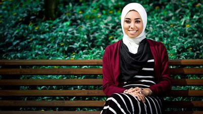 بالفيديو.. «خناقة» بين فتاة وحبيبها بسبب إجازة «الساحل الشمالي»