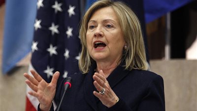 «ويكيليكس» تنشر الدفعة الرابعة من رسائل بريد قائد حملة كلينتون