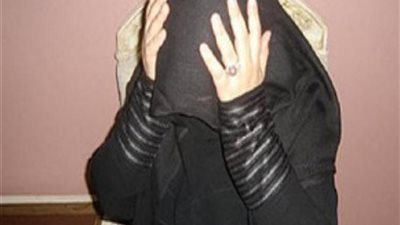 ضبط ربة منزل استولت على ٤ آلاف جنيه معاش بغير وجه حق في المنيا