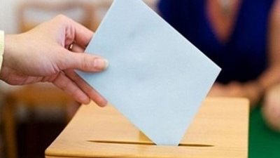 ناخبو تايلاند يوافقون على الدستور الجديد