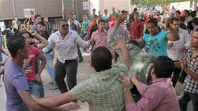 الأمن يفض اشتباكات بين عناصر الإرهابية والمواطنين بـ