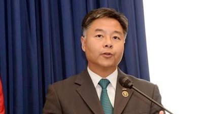 نائب بالكونجرس الأمريكي يتهم السعودية بارتكاب جرائم حرب باليمن