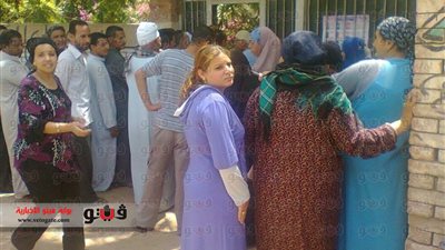 بالصور.. تزايد الإقبال على لجان المنيا مساء ثاني أيام الانتخابات