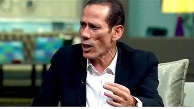 وفاة شقيق الفنان محمود عزب