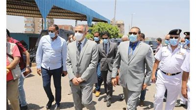 بعد برج جرجا.. محافظ سوهاج يكلف بحصر كافة المباني المخالفة وإزالتها