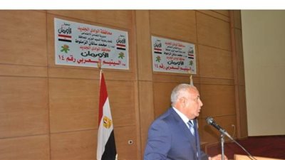 التزام أصحاب المقاهى باستقبال 25% من المواطنين بالوادى الجديد | صور