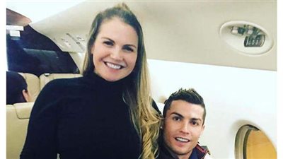 شقيقة كريستيانو رونالدو تكشف تفاصيل مثيرة عن بداية حياتهم  بالبرتغال