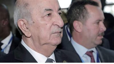 الرئيسان الجزائري والفرنسي يبحثان هاتفيا تطورات منطقة الساحل وليبيا