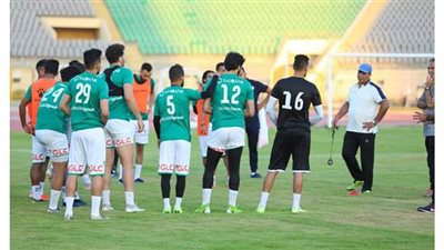 بعد إجراء المسحة الثانية.. المصري يواصل تدريباته وسط إجراءات مشددة