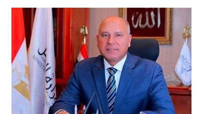 وزير النقل: 1.1 تريليون جنيه تكلفة مشروعاتنا  الجديدة في كل القطاعات