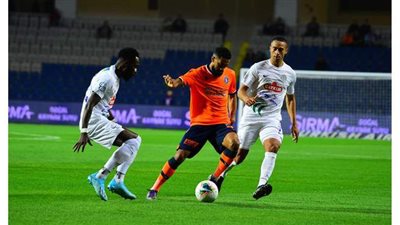 باشاك شهير يتعادل مع جالطة سراي 1/1 في الدوري التركي