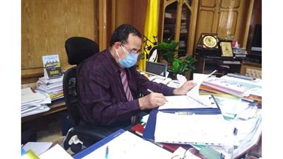 محافظ شمال سيناء يعدل موعد عودة الموظفين إلى الأحد القادم