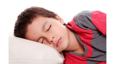 5 فوائد ينعم بها طفلك من النوم مبكرًا.. تعرفي عليها