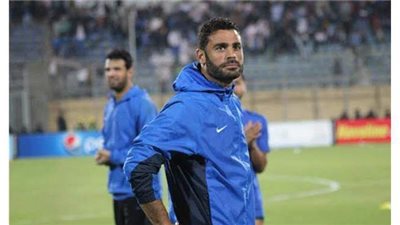 عبد المنصف: تلقيت عروضًا من أندية جماهيرية.. وسأستمر بالملاعب حتى أقدم كل ما لدي