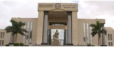 كلية التمريض الجديدة بجامعة مصر للعلوم والتكنولوجيا تضاهي الكليات العالمية