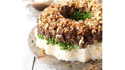 طريقة عمل تورتة الأرز بالخضار واللحم