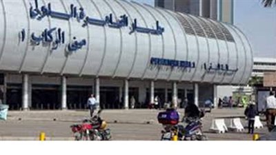 مطار القاهرة يستقبل 4 رحلات استثنائية لعودة 697 مصريآ عالقا بالخارج