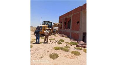 إزالة التعديات عن ٨٥ فدانا بقرية الفردان بالإسماعيلية