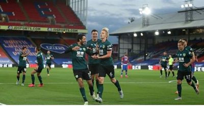 بيرنلي يفوز على كريستال بالاس 0/1 في الدوري الإنجليزي
