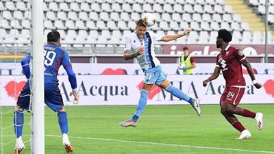 لاتسيو يفوز على تورينو 1/2 ويطارد يوفنتوس  على صدارة الدوري الإيطالي