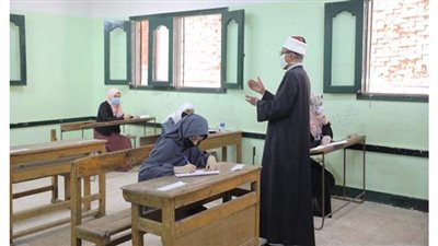 اليوم..  طلاب الثانوية الأزهرية يؤدون امتحان مادتي 