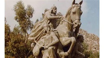 في ذكرى وفاة الظاهر بيبرس.. قصة إعادة افتتاحه للجامع الأزهر بعد غلق 100 عام