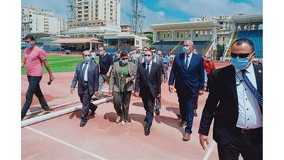 محافظ الاسكندريه يطلق إشارة بدءالنشاط الرياضي