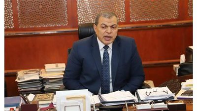 تسجيل القادمين علي المنصة الالكترونية لمتابعة صحتهم ببيروت