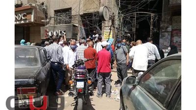 زحام شديد علي مكاتب التأمينات لصرف العلاوت الخمسة.. صور