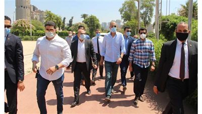 وزير الرياضة يتفقد مركز شباب الجزيرة بعد عودة النشاط