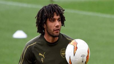 أزمة بين محمد النني وبشكتاش التركي بسبب راتب يوليو