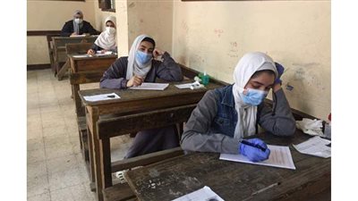 اليوم.. طلاب القسم العلمي للثانوية الأزهرية يؤدون امتحان 