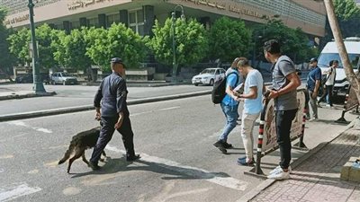 الشرطة تمشط محيط لجان امتحانات الثانوية العامة بالكلاب البوليسية