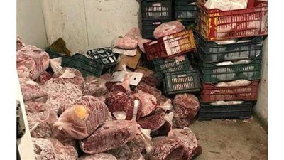 إرسال عينة من ضبطية لحوم وكبدة مجهولة المصدر للطب البيطري في المعادي