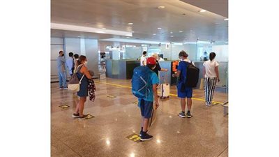 وصول 313 سائحاَ على متن طائرتين من سويسرا وبيلاروسيا للغردقة وشرم الشيخ