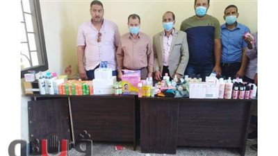 جمارك سفاجا تحبط محاولة تهريب أدوية بشرية ومستحضرات تجميل  | صور