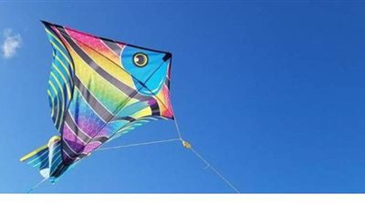 طيارات الورق 