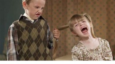 ٥ نصائح تساعدك فى التعامل مع سلوك طفلك العنيف