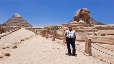 سفير روسيا يستهل عمله فى مصر بزيارة الأهرامات