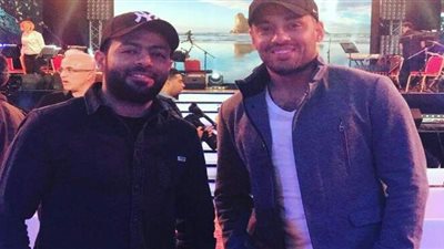 رامي جمال يهنئ تامر عاشور على أغنية 