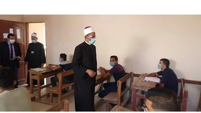 وكيل الأزهر ينهي ندب خمسة ملاحظين بامتحانات الثانوية الأزهرية بالشرقية | صور