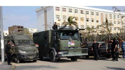 الداخلية x شهر.. ضبط 98أالف شخص وسيارة مخالفين للحظر.. مصادرة 4 آلاف قطعة سلاح .. وسقوط 5 آلاف تاجر مخدرات